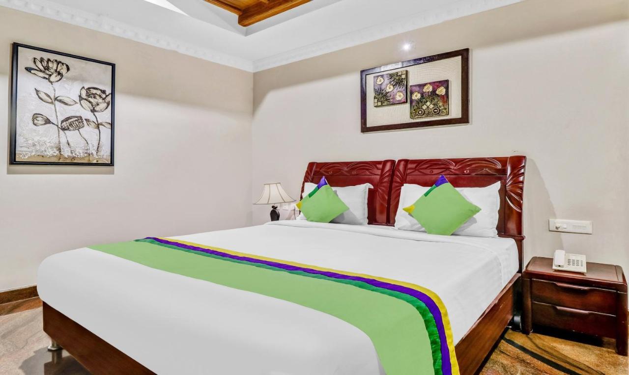Treebo Symphony Hotels And Resorts Angamally Kizhake Chālakudi Eksteriør billede